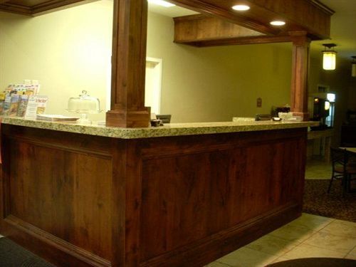 Landmark Inn And Suites Вернал Экстерьер фото
